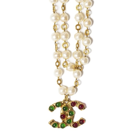 CHANEL Jewelry - **SOLD** Vintage CHANEL Pearl Monogrammed Necklace